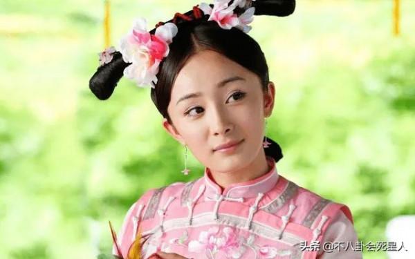 同一部劇中穿相同衣服的對比：楊冪美過佟麗婭，趙麗穎更勝一籌