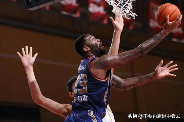 阿的江指導成功撿漏,摩爾特里加盟新疆,新疆總算有外援了 阿的江指導成功撿漏,摩爾特里加盟新疆,新疆總算有外援了