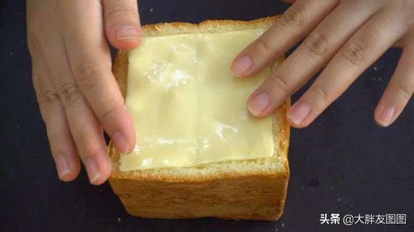 土豆這樣吃也太香了，誰能拒絕美味的土豆焗烤呢？