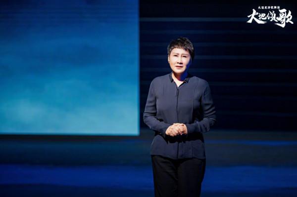 曾是軍博講解員的凱麗 在央視紅色故事節目裡共情投入，真的好棒