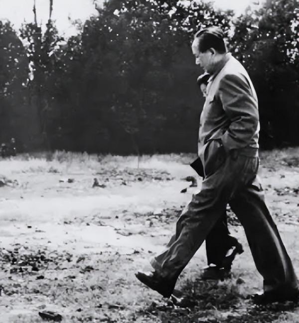 1958年,偏愛中醫的毛主席接見衛生部副部長:針灸能治癌瘤嗎 1958年,偏愛中醫的毛主席接見衛生部副部長:針灸能治癌瘤嗎