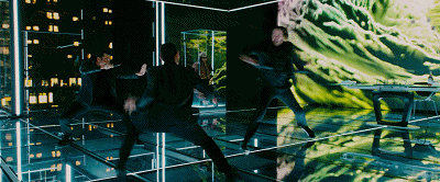 1天15億的春節檔，為什麼養不起這群最拼命的演員？