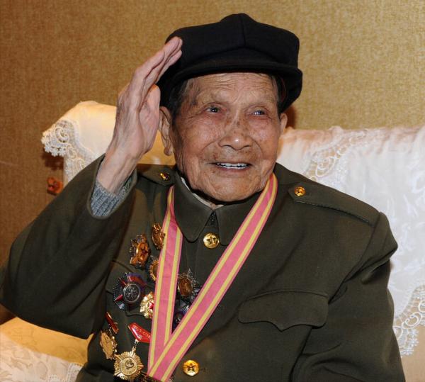 98歲抗美援朝老兵身體健康,問原因是四不喝二要做!做好你也長壽 98歲抗美援朝老兵身體健康,問原因是四不喝二要做!做好你也長壽