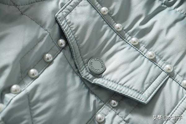 翻領鵝絨夾克羽絨服~很少見的版，氣質很重工