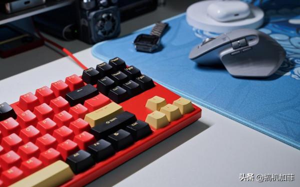 紅紅火火過大年！HELLO GANSS HS87T 法拉利紅上手