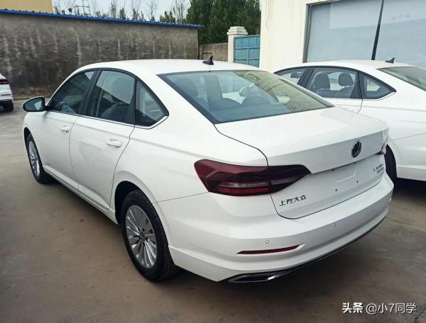 2022款大眾朗逸上市，最佳化功能配置，售價11.29-15.89萬元