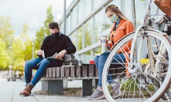 英國大部分大學拒絕迴歸疫情前教學！同學們你怎麼考慮的呢？