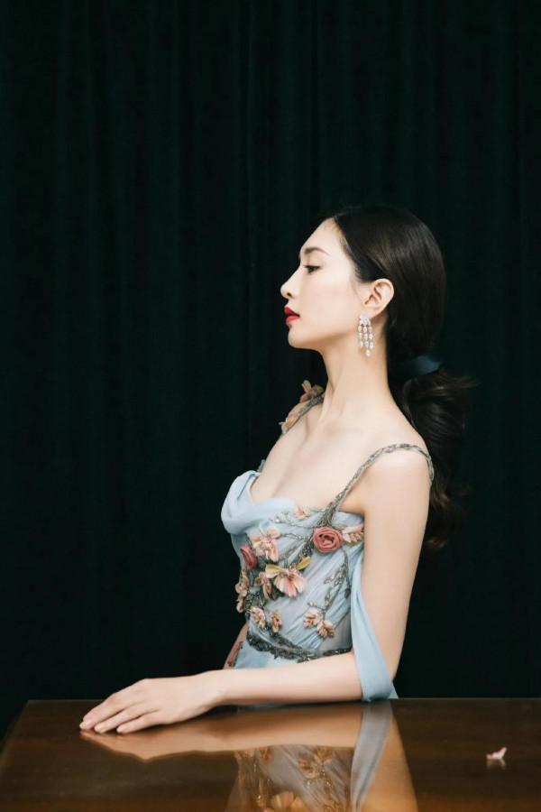 江疏影,著名演員 江疏影,著名演員