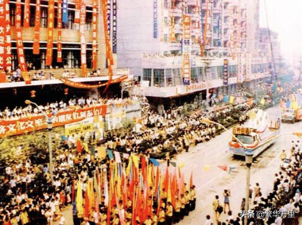 四川省的區劃調整，18個地級市之一，為何瀘州市有7個區縣？