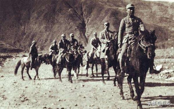 陳錫聯炸24架日機，但未搶回10餘烈士遺體，向徐向前沉痛檢討