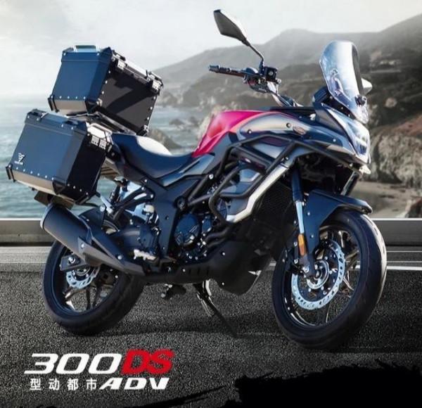 上下班來回50km，看好無極300DS，但這款車不溫不火，值得選？