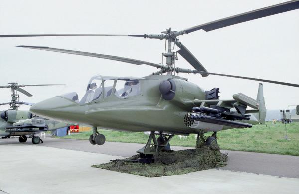 卡52飛行員並排坐,為啥不像“阿帕奇”一樣前後坐?真有串列型號 卡52飛行員並排坐,為啥不像“阿帕奇”一樣前後坐?真有串列型號