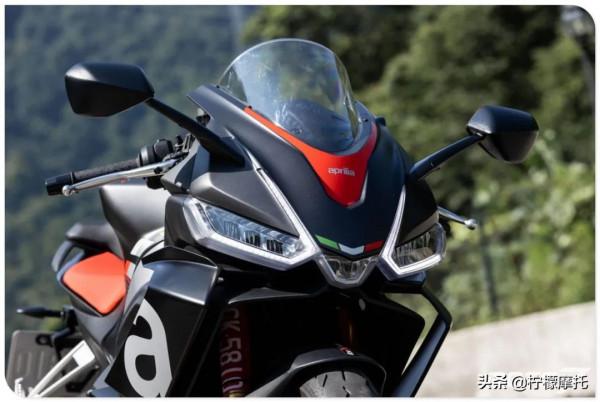 2021 RS660 試駕：操控、電控一次滿足，中量級運動車款新世代