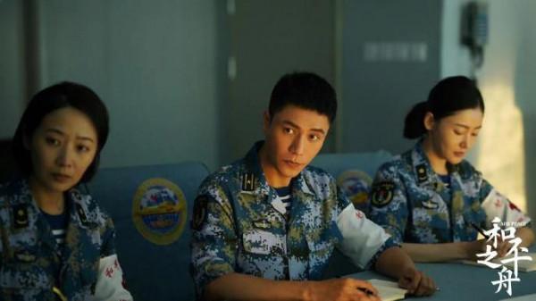 陳坤的全能軍醫，妥妥的大IP｜一個00後渴望《和平之舟》成系列劇