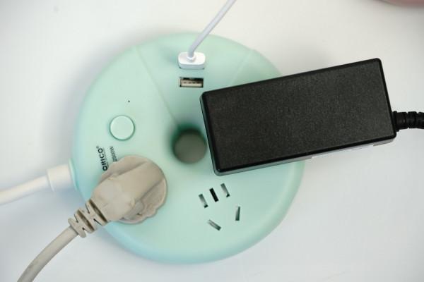 插線板也能玩CP？ORICO甜甜圈新品評測