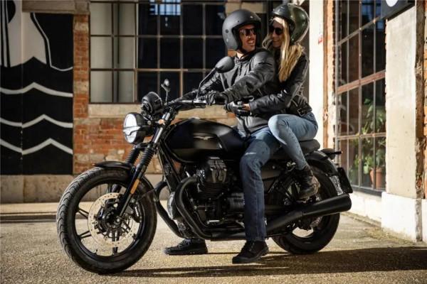 9.99萬！摩托古馳V7 850Stone，不一樣的復古味道