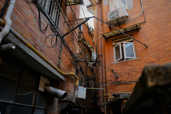 無弄堂，不上海