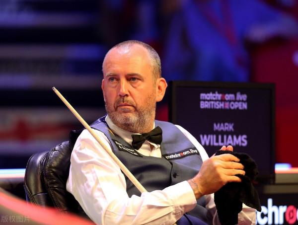 英錦賽:丁俊暉破百晉級,“75三傑”全部獲勝,亨得利慘敗出局 英錦賽:丁俊暉破百晉級,“75三傑”全部獲勝,亨得利慘敗出局