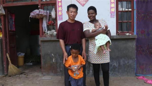 14年23歲非洲女孩嫁河南41歲農民，婚後種20畝花椒致富，幸福至今