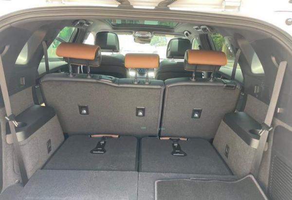 試駕比亞迪唐DM頂配,配7座+15.6英寸旋轉大屏,就是等車時間太長 試駕比亞迪唐DM頂配,配7座+15.6英寸旋轉大屏,就是等車時間太長