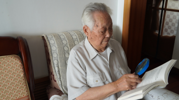 一戰消滅1000敵人&comma;晚年被抬進人民大會堂&comma;這名河北101歲老兵是誰