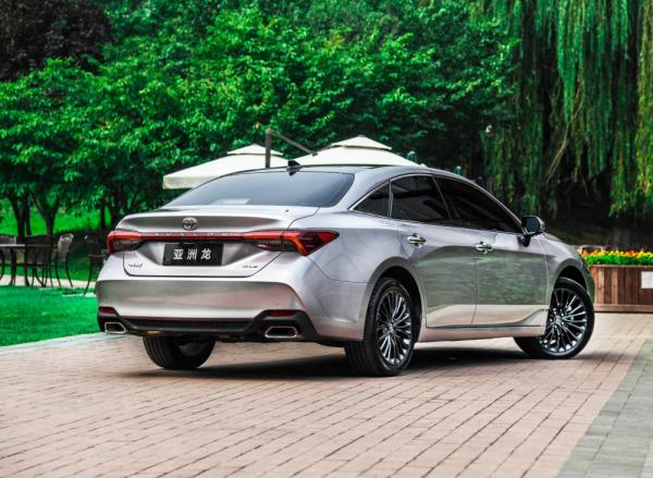 豐田亞洲龍:TNGA加持,號稱小“ES”,是20萬級的好選擇嗎? 豐田亞洲龍:TNGA加持,號稱小“ES”,是20萬級的好選擇嗎?