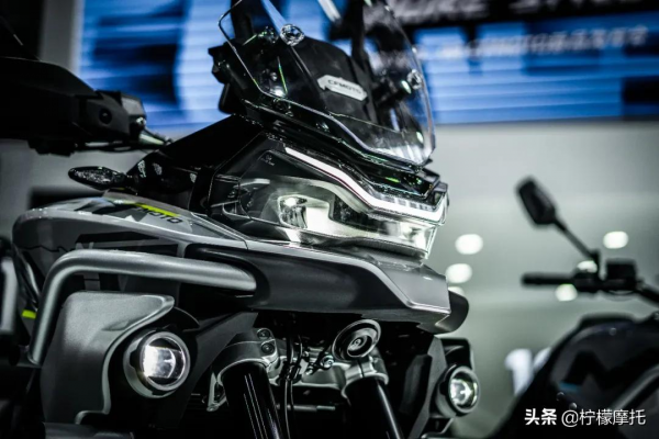 不該賣這價!春風800MT:只有騎過才能感受它的與眾不同 不該賣這價!春風800MT:只有騎過才能感受它的與眾不同