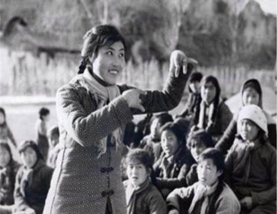 大寨“鐵姑娘”郭鳳蓮:60年代家喻戶曉,揚名海內外,如今怎樣了 大寨“鐵姑娘”郭鳳蓮:60年代家喻戶曉,揚名海內外,如今怎樣了