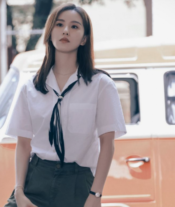 劉詩詩:學生時代的她真的很清純很靈動,你們喜歡嗎 劉詩詩:學生時代的她真的很清純很靈動,你們喜歡嗎