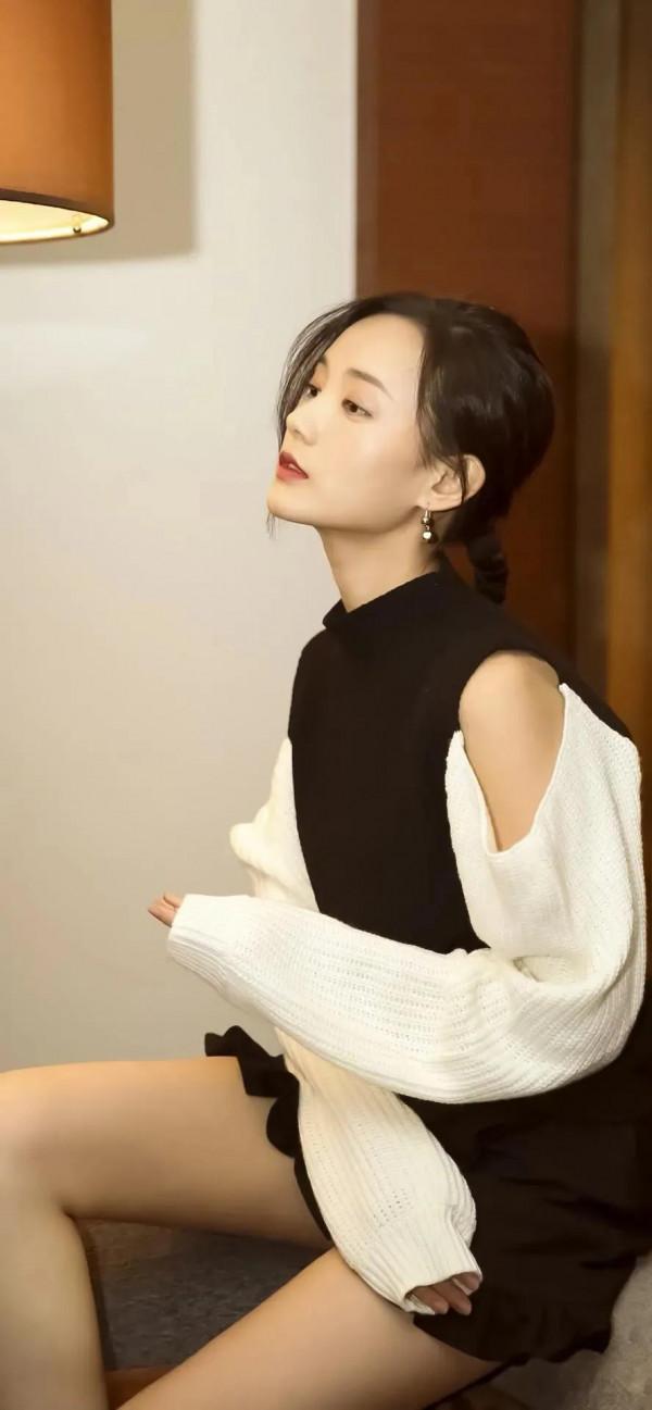 甜美可愛少女李一桐