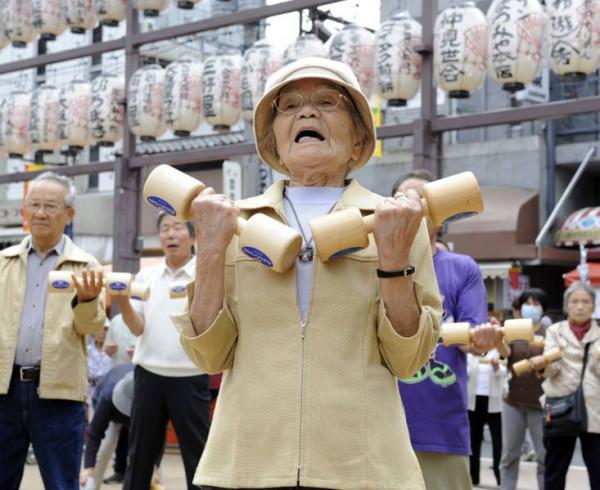 為何日本女性平均壽命87歲？營養師：堅持4個好習慣，你也能長壽