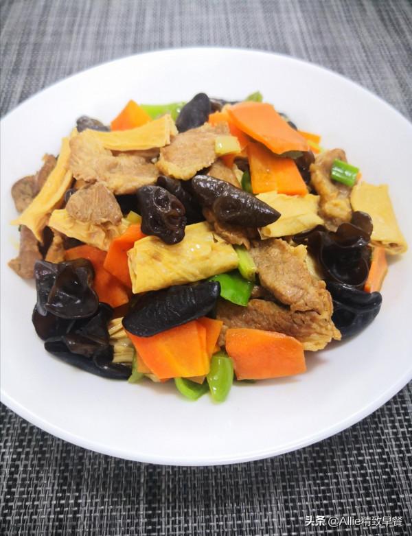 吃對主食輕鬆瘦，搭配腐竹、綠蔬，每天早餐不重樣，美味又飽腹