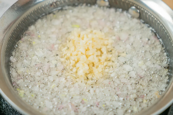 入冬後多吃它，省心還養顏！隨手一燜搞定一週午飯