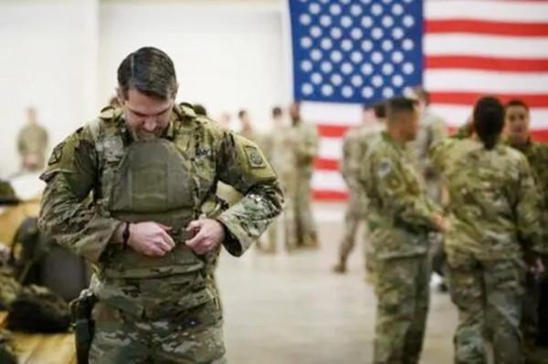 泰國“白人乞丐”越來越多，寧街頭要飯，也不願回國幹活