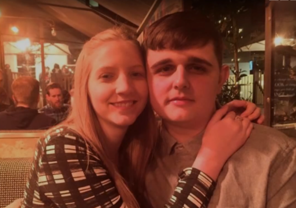 2016年，英國女孩因遭跟蹤5次報警，竟被忽視開罰單，半年後遇害