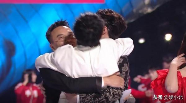 快樂家族解散後:吳昕不裝了,謝娜不“瘋”了,我卻因何炅哭了 快樂家族解散後:吳昕不裝了,謝娜不“瘋”了,我卻因何炅哭了