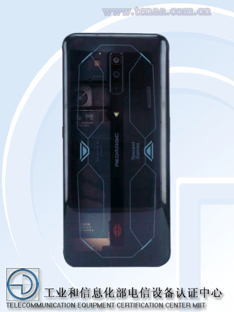 紅魔遊戲手機 7 工信部諜照出爐，首發 165W 有線閃充