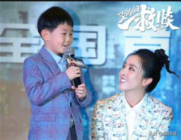 “萌神”張峻豪：3歲成名，5歲上春晚，7歲年入百萬，如今怎樣了