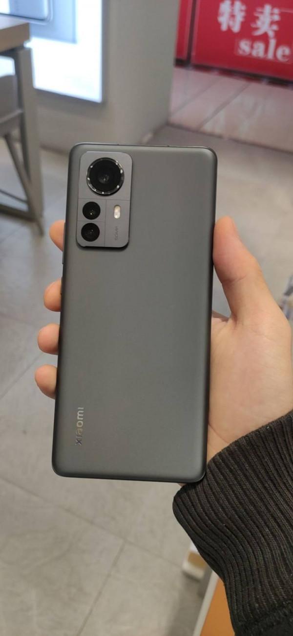 「有亮點,夠全面,但還不夠」——小米12Pro使用感受簡評 「有亮點,夠全面,但還不夠」——小米12Pro使用感受簡評