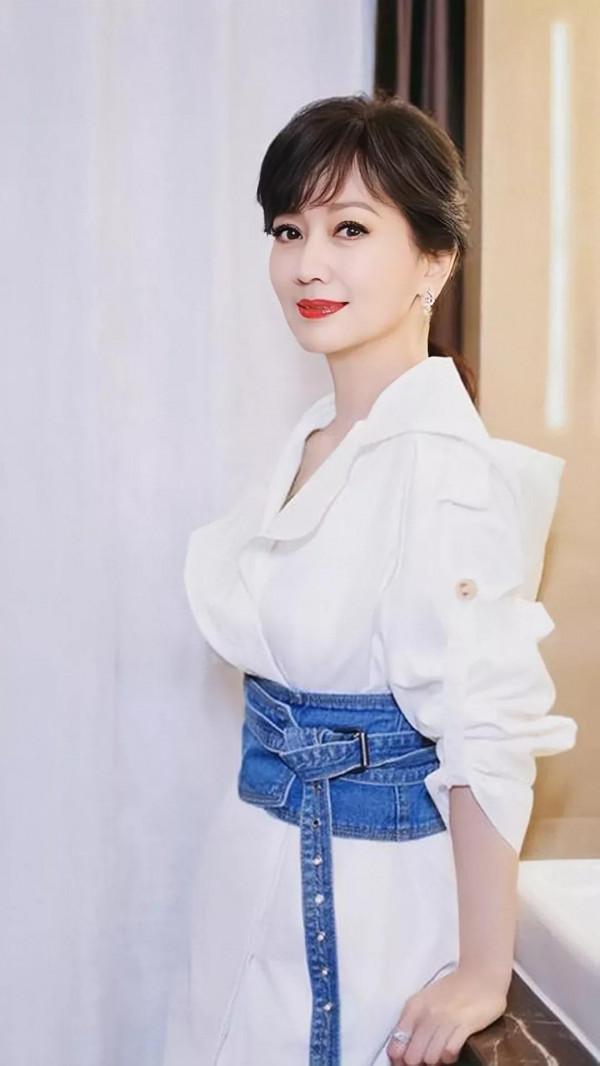 趙雅芝，你的女神，風采依舊