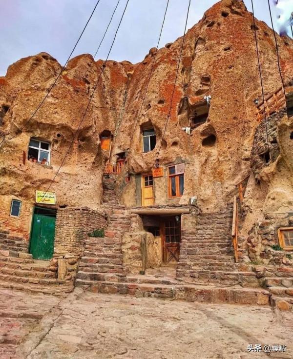 伊朗800年前的坎多萬村莊冬暖夏涼 猶如地暖空調房