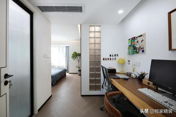 極家精裝：135㎡四房二廳一廚兩衛，簡單清爽顏值高的裝修案例
