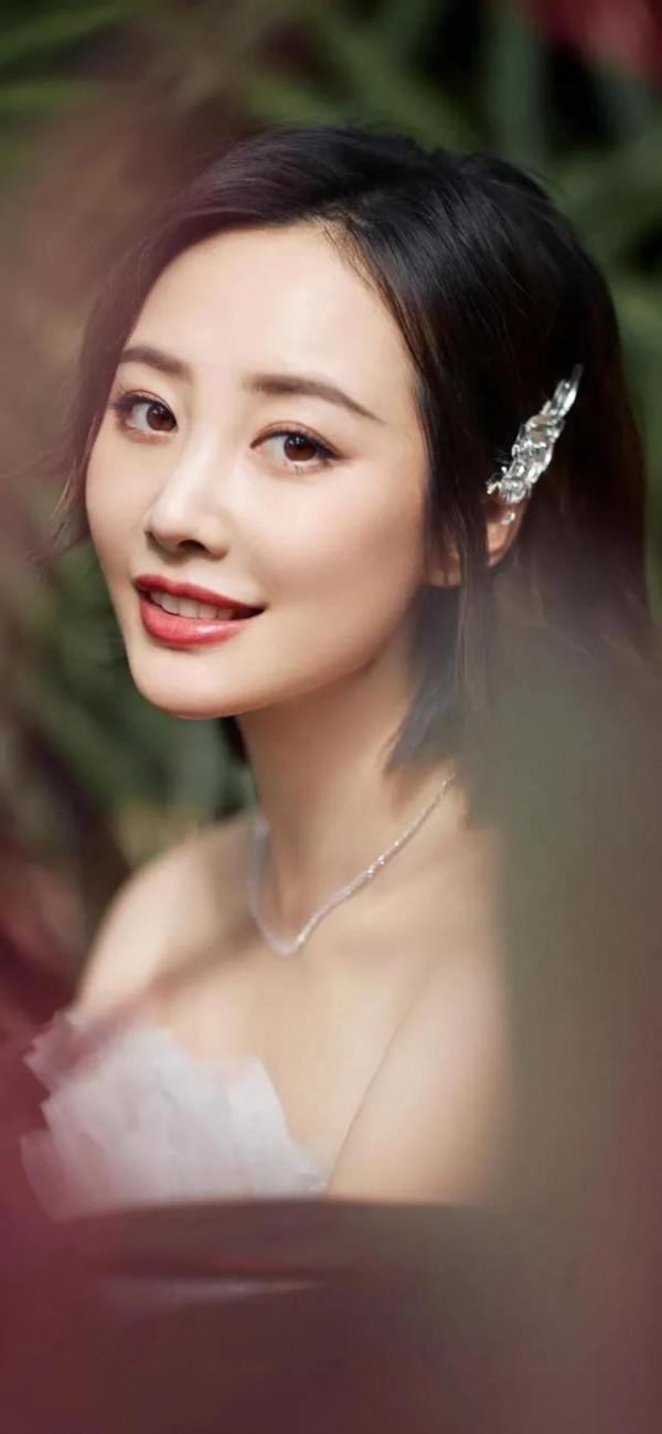 李純與王鷗美圖｜李純和王鷗長得也太像了吧！你能分清嗎？