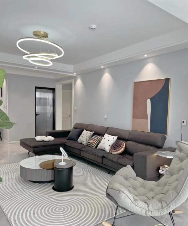 發現一對90後夫婦家的裝修，因太會佈置而走紅，太美讓人羨慕