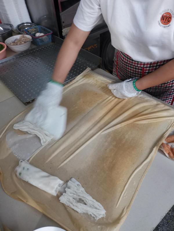 教你做廣東布拉腸(超簡單) 教你做廣東布拉腸(超簡單)