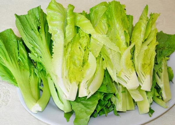 含“寄生蟲”最多的3種蔬菜，沒營養還貴，商家自己都不吃