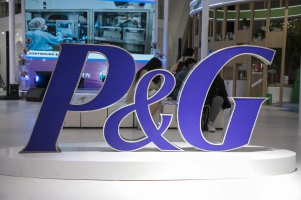 被稱新消費黃埔軍校,完美日記、簡愛、悅刻背後站著同一個";幫派"; 被稱新消費黃埔軍校,完美日記、簡愛、悅刻背後站著同一個";幫派";