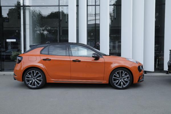 【幫你選車】254匹馬力，比GTI快，領克02 Hatchback到店實拍