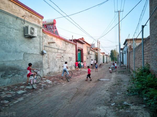 我的童年睡懶覺就是一種奢侈…… 我的童年睡懶覺就是一種奢侈……