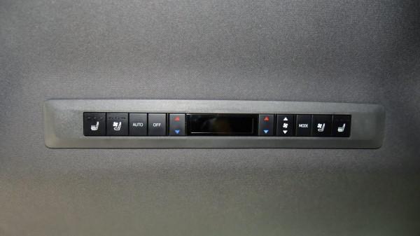 豐田賽那上市，買哪款最划算？